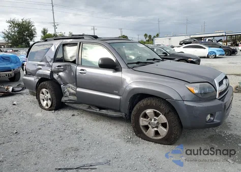 2008 Toyota 4Runner Sr5 z USA, uszkodzony, nr VIN JTEZU14R68K013941